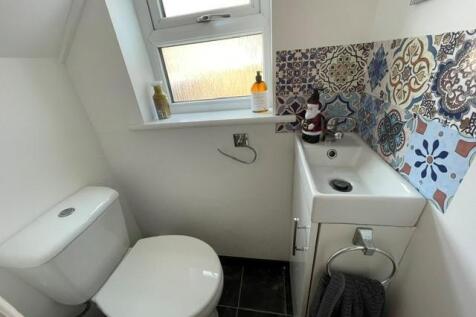 Ground floor WC