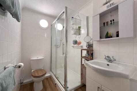 Shower Room/WC