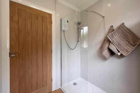 Shower Room/WC