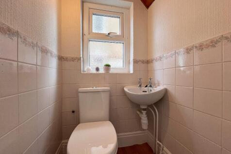 Ground Floor WC