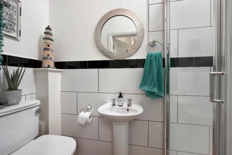 Ground Floor Shower Room/WC