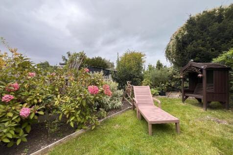 Detached Garden