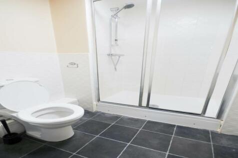 Room 1 ensuite
