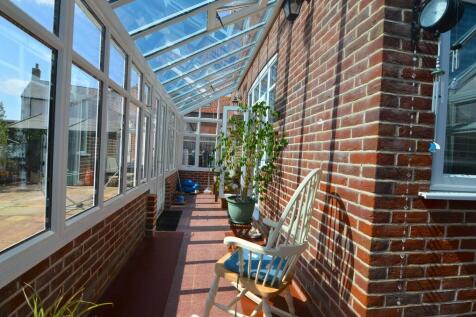 Sun Room 4