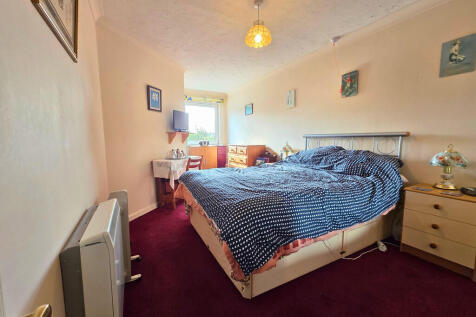 bf3705e6-9fc5-4df...