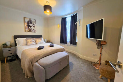 Bed 1