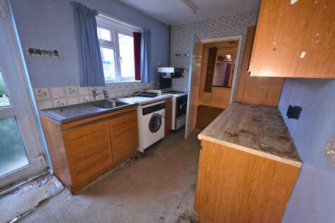 b94be4d6-b0dd-4a5...