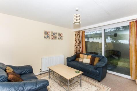 LivingRoom3