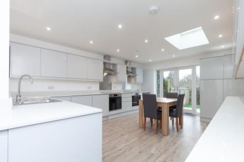 Kitchen dining area