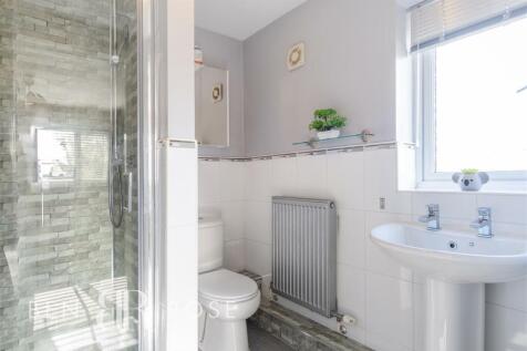 Bedroom Two Ensuite