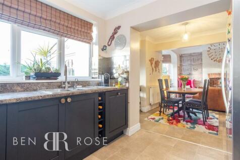 Kitchen/Dining/Family Room
