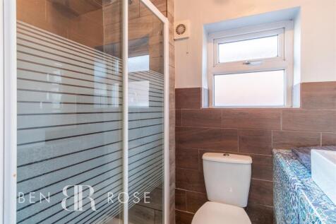 Master Ensuite