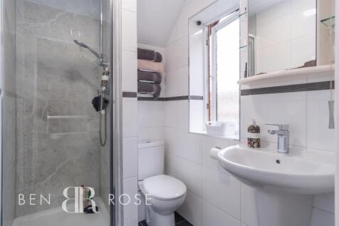 Master Ensuite