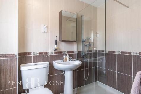 Master Ensuite
