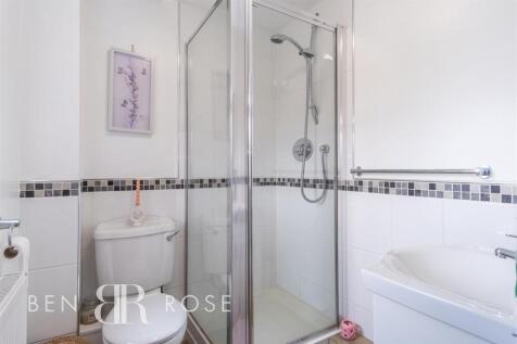 Master Ensuite