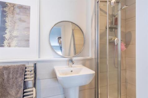Master Ensuite