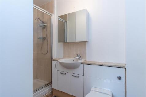 Master Ensuite