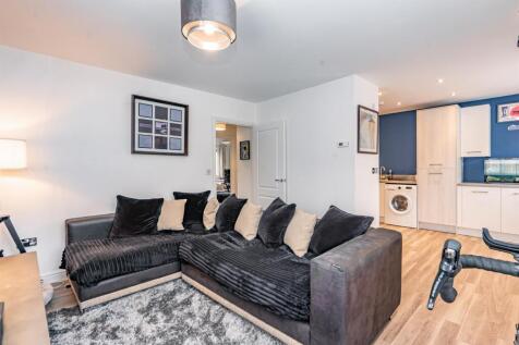 Lounge/Kitchen