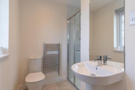 Bedroom Three Ensuite