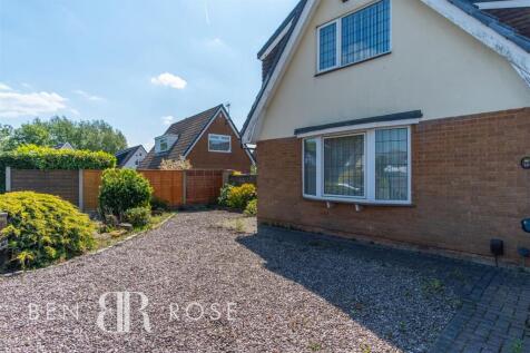 Front Garden/Drive