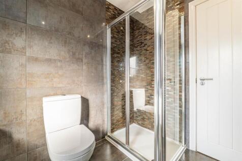 Master Ensuite