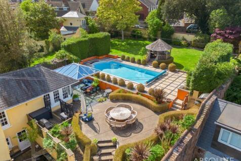 Aerial photo of garden