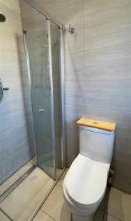 En suite.png