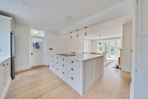 Kitchen / Breakfast Room