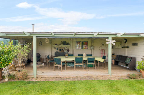 Entertaining Area