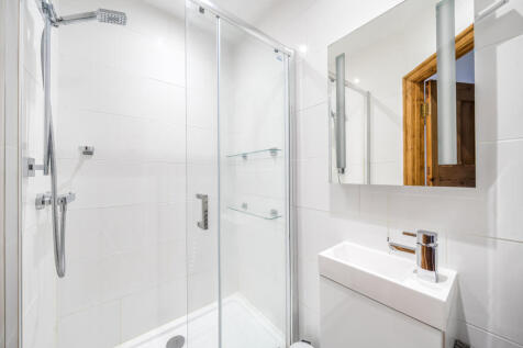 Ensuite Shower Room