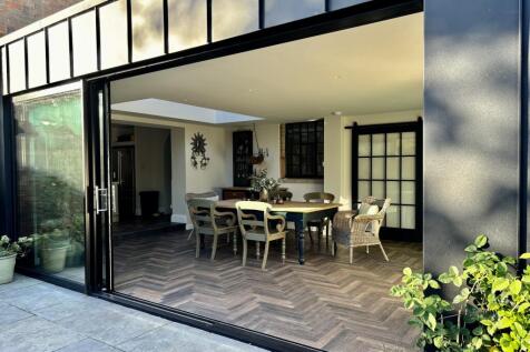 Open plan Kitchen / Dining Room