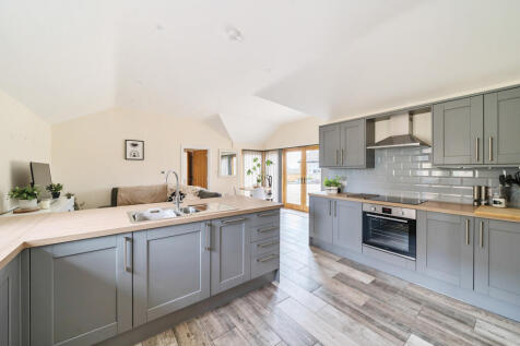 Annexe - Kitchen / Living Room