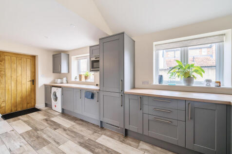 Annexe - Kitchen / Living Room