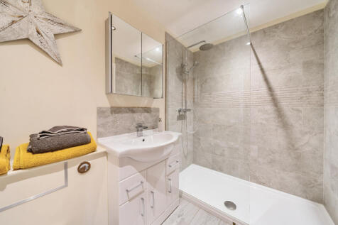 Ensuite Shower Room