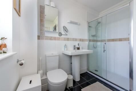 Ensuite Shower Room