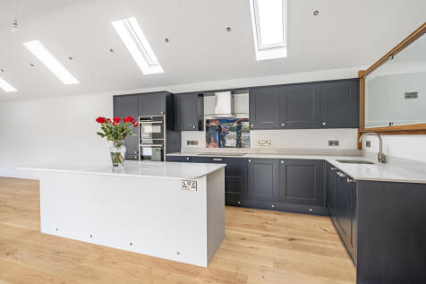 Open Plan Kitchen / Living / Dining Room