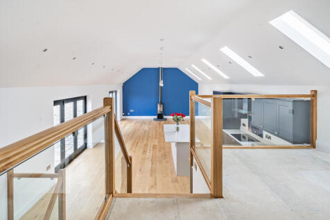 Open Plan Kitchen / Living / Dining Room