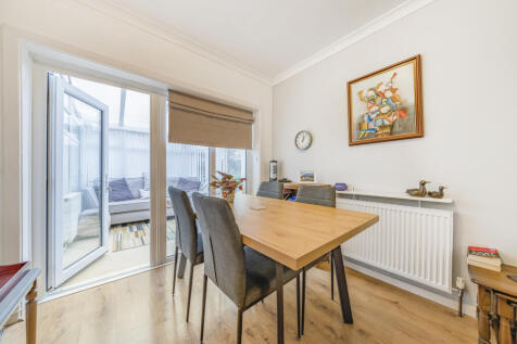 Living / Dining Room