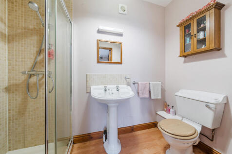 Ensuite Shower Room