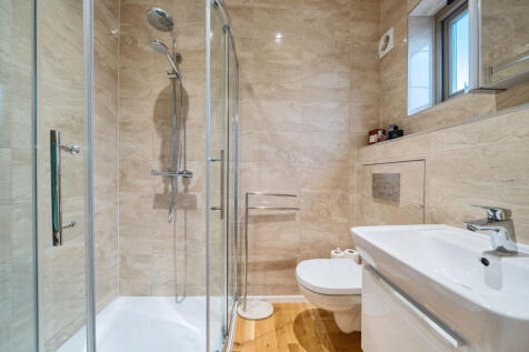 Ensuite Shower Room