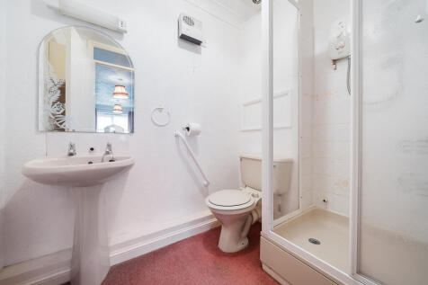 Ensuite Shower Room