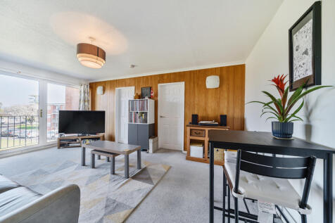 Living / Dining Room
