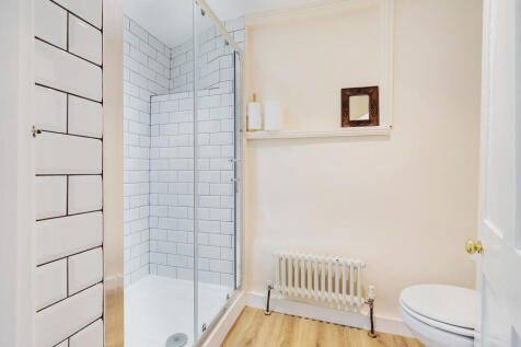 Ensuite Shower Room