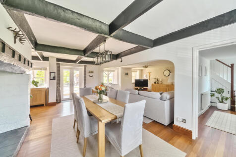 Living / Dining Room
