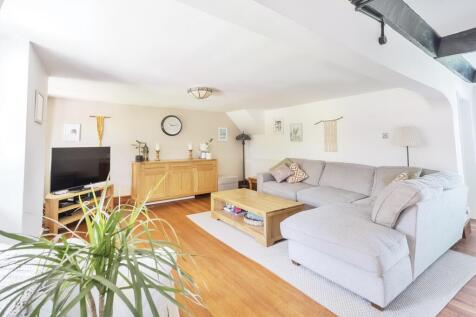 Living / Dining Room
