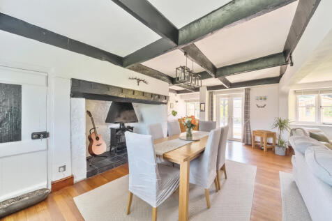 Living / Dining Room