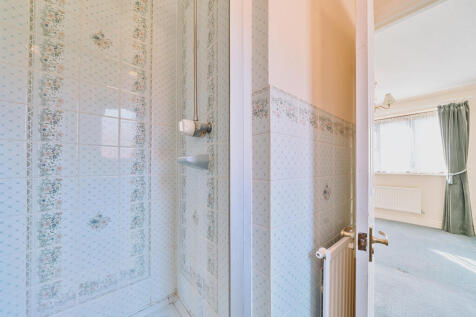 Ensuite Shower Room