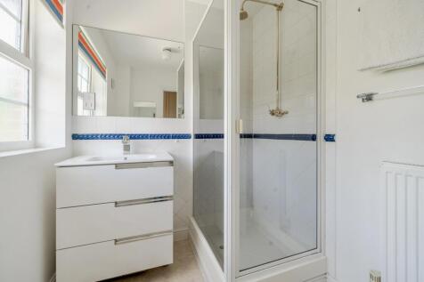 Ensuite Shower Room