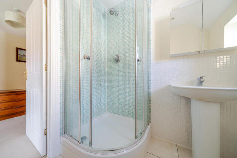 Ensuite Shower Room