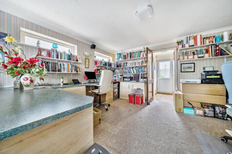 Kitchen / Office / Living Room